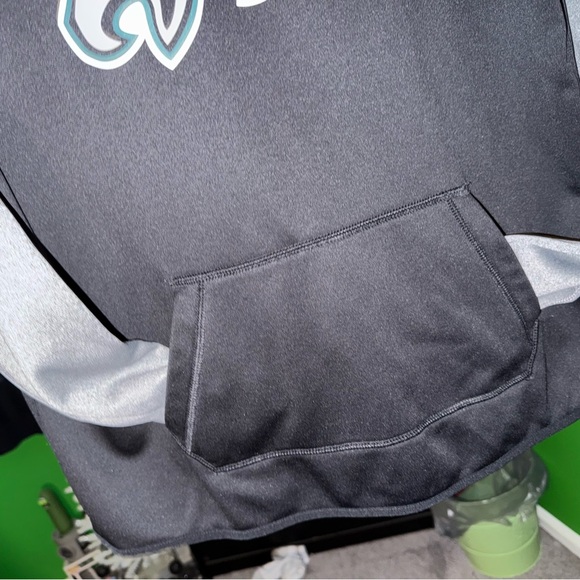 Philadelphia Eagles Nike Hoodie - Picture 4 of 5
